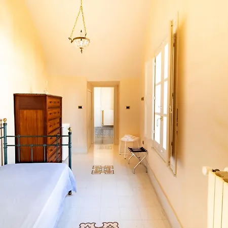 Palazzo Zacà 3*