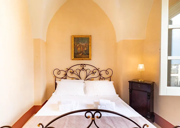 Palazzo Zaca 3*