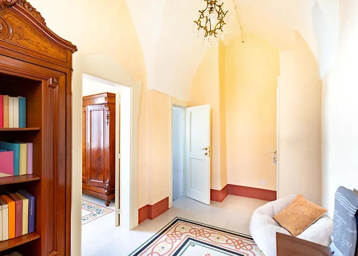 לינה וארוחת בוקר Palazzo Zaca גאליפולי