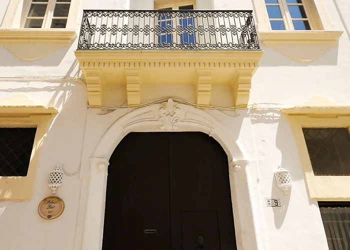 Palazzo Zaca 3*
