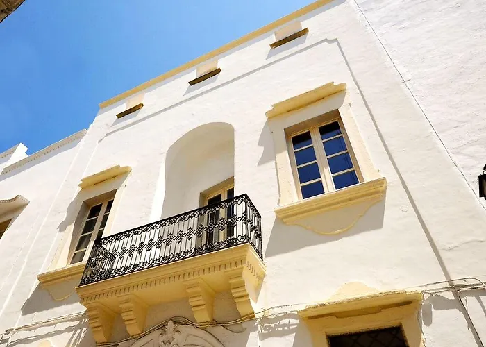 Palazzo Zaca לינה וארוחת בוקר 3*